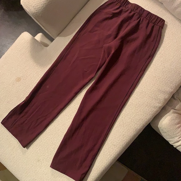 lululemon high rise pant with split at ankles 31” - Picture 2 of 4